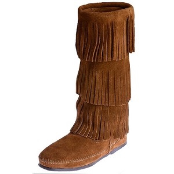 Minnetonka Shoes - MINNETONKA 3-Layer Fringe Boot